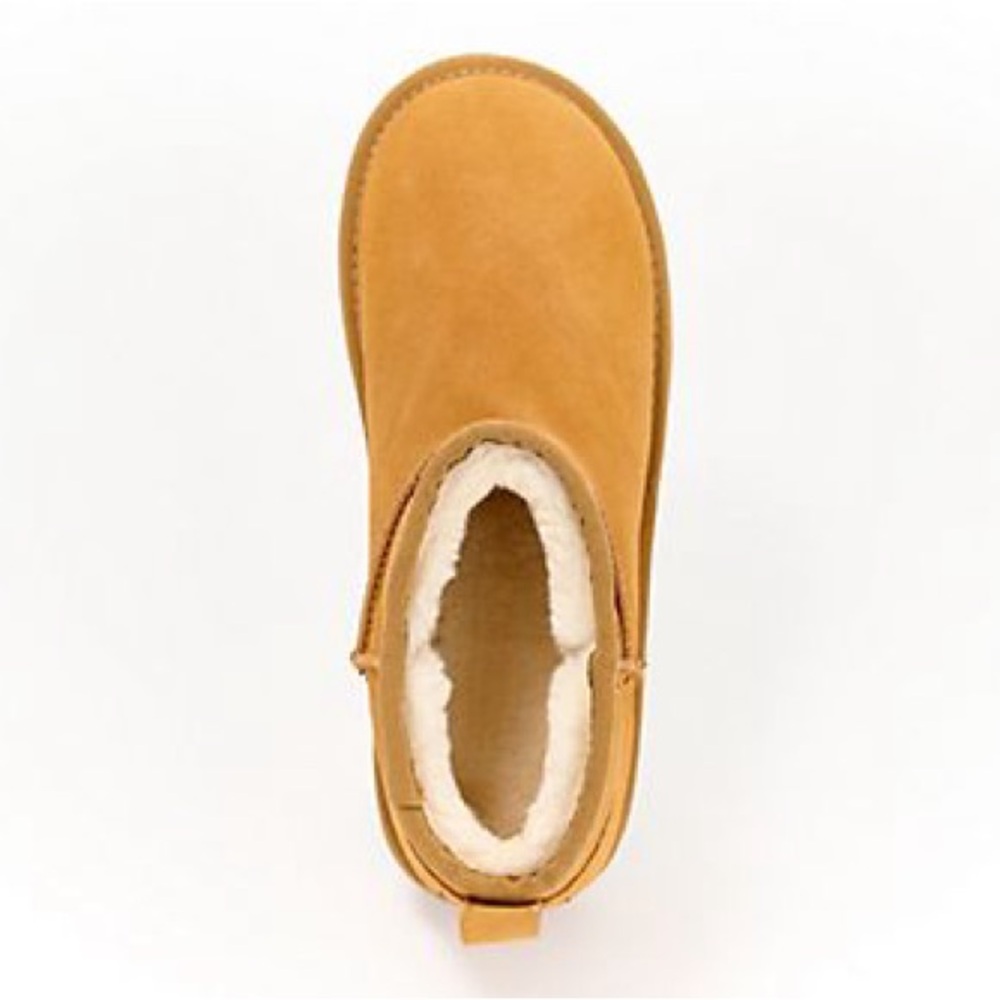 Lamo Ankle Boots NWOT shearling - Picture 3 of 6